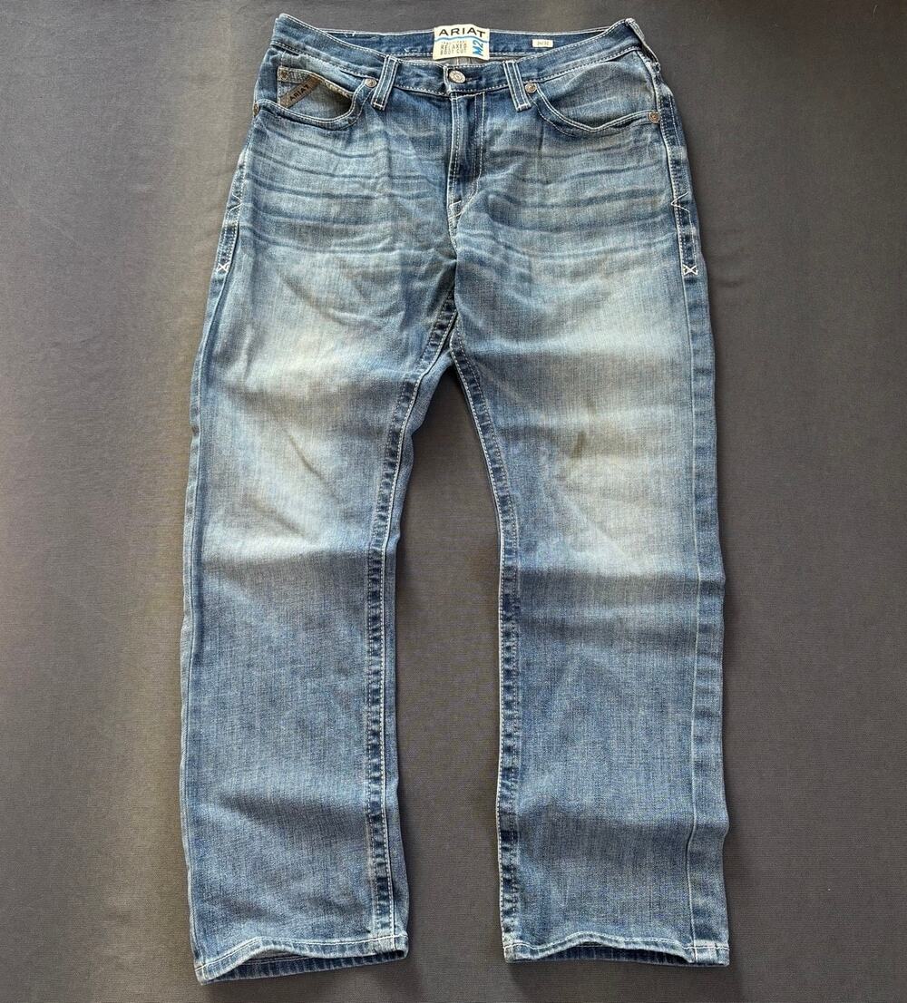 Ariat Denim M2 Relaxed Bootcut Cowboy Jeans Light Wash Denim W34 L32